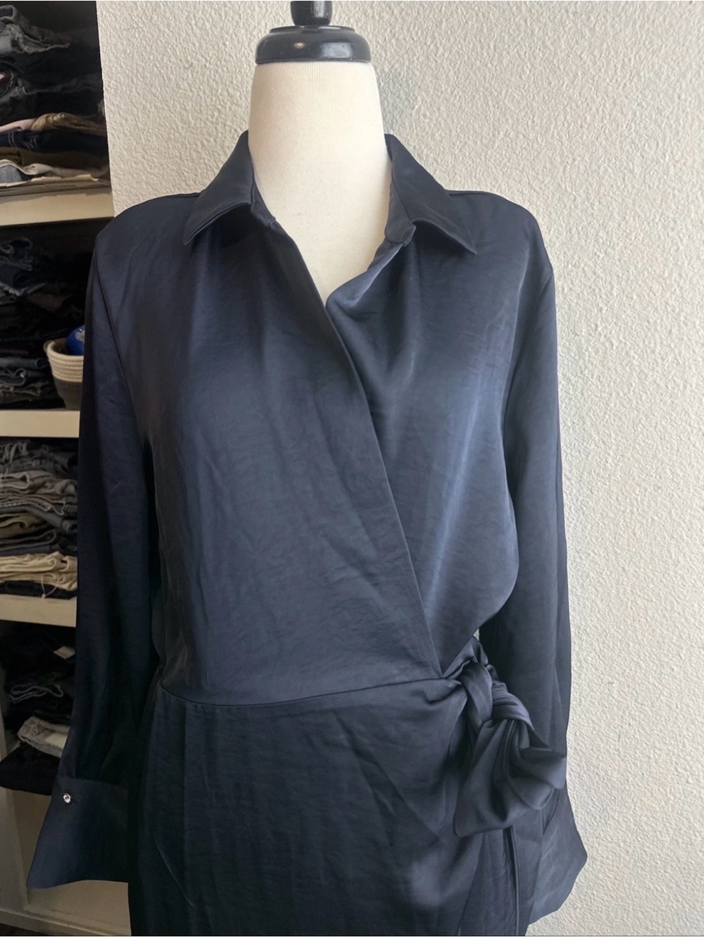 House Of Harlow 1960 Navy Chiffon Wrap Dress Sz Large - Picture 3 of 10